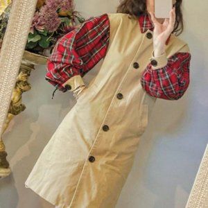 Vintage 1980/90s Tartan Puff Sleeved Camel Trench